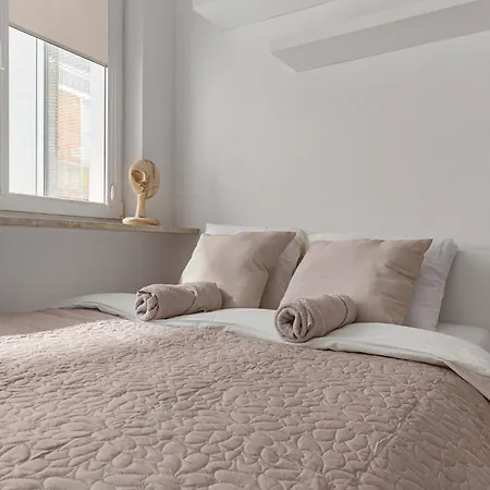 Cozy At Zlota 11 By P&m وارسو
